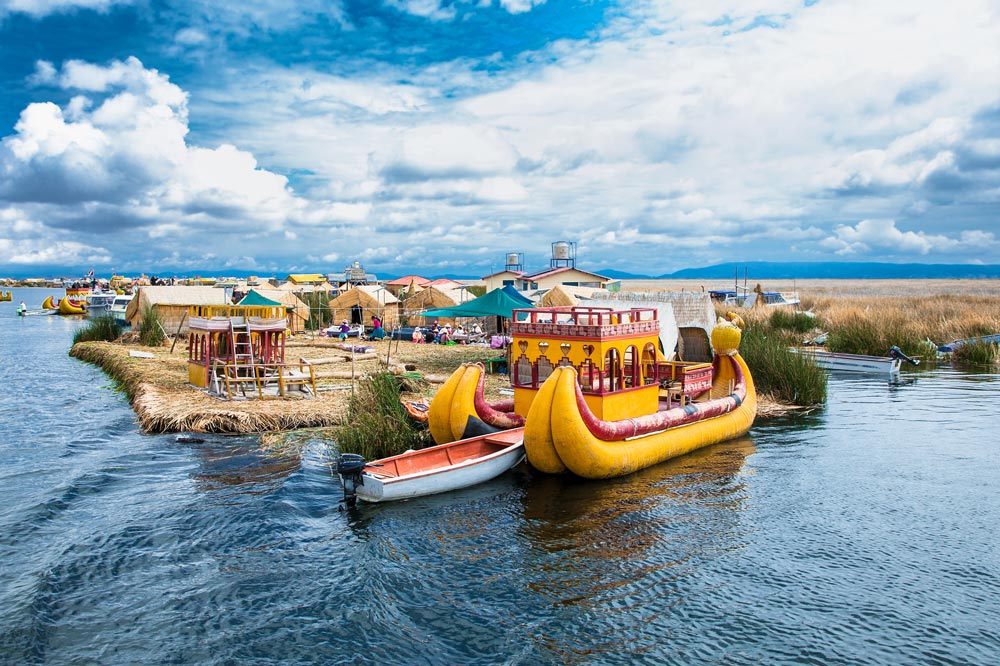 <span>Día 1:</span> Puno – Uros – Amantaní