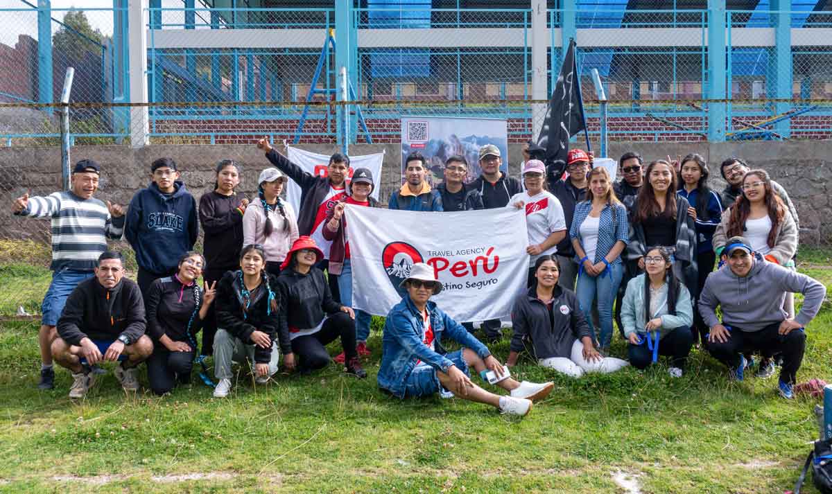 Trabaja con nosotros