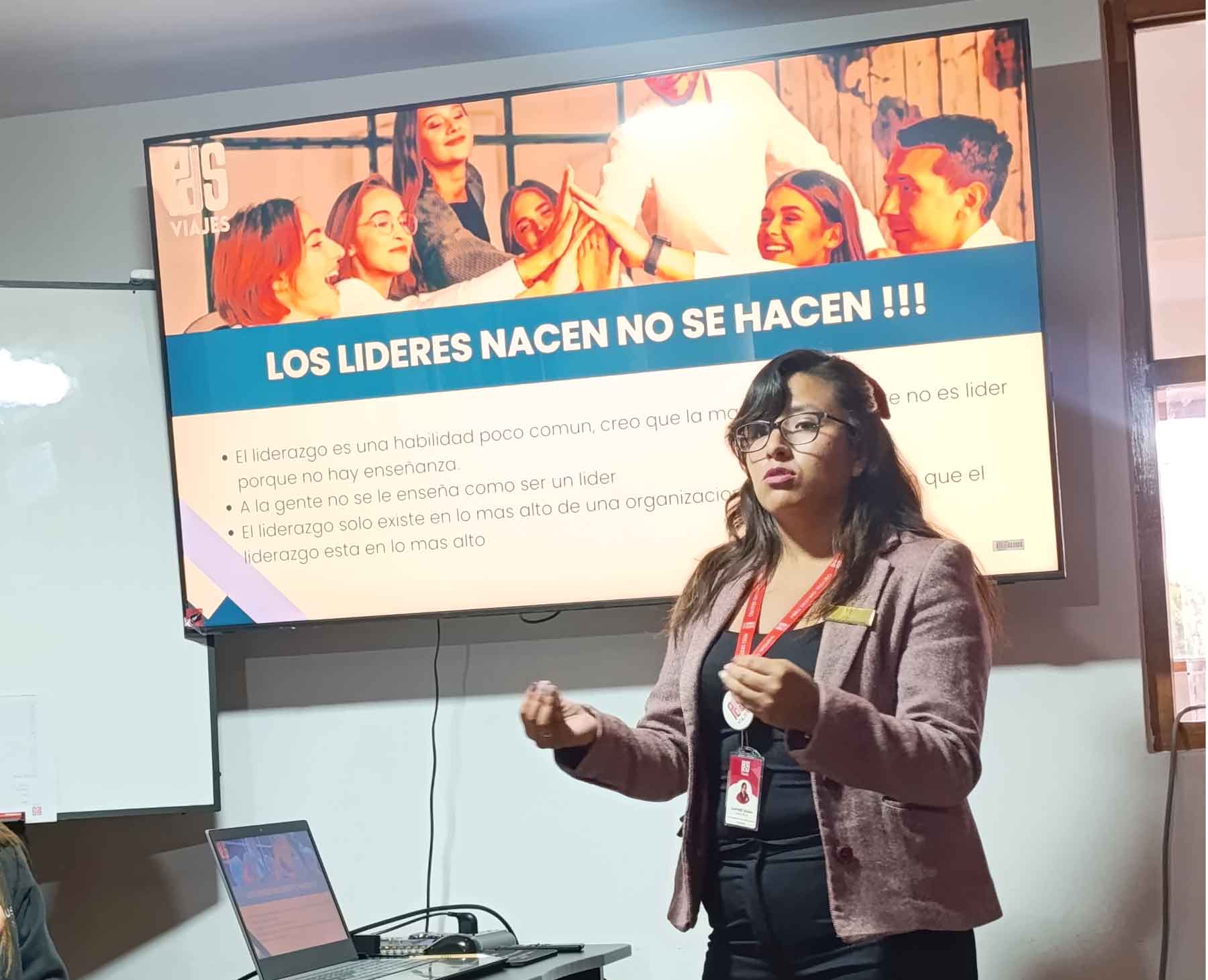 Trabaja con nosotros