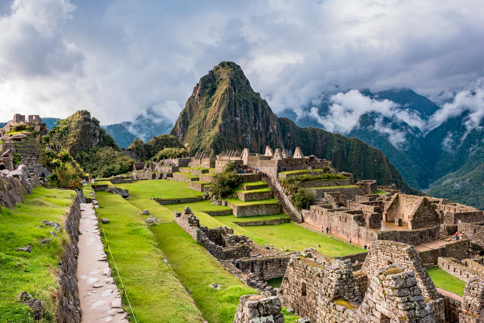 <span>DÍA 01</span> Visita a Machu Picchu